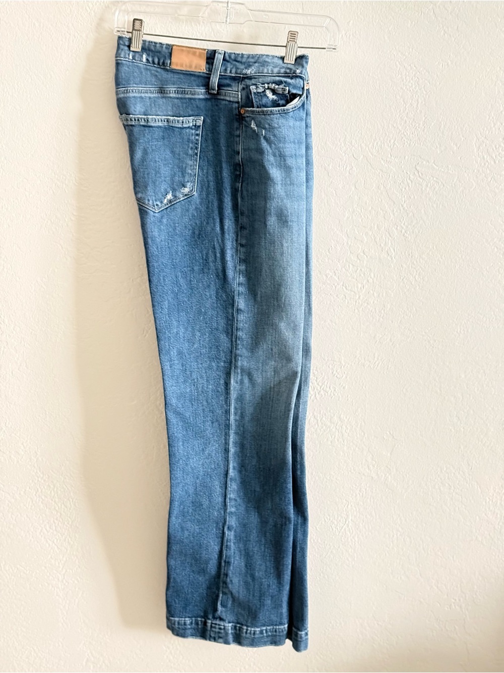 PAIGE Leenah Wide Leg Jeans in Rural Distressed Size 30 x 32 - Picture 5 of 12